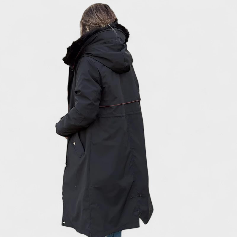 Almira | Cappotto Lungo con Cappuccio e Dettagli Chic