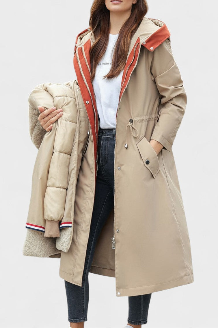 Almira | Cappotto Lungo con Cappuccio e Dettagli Chic