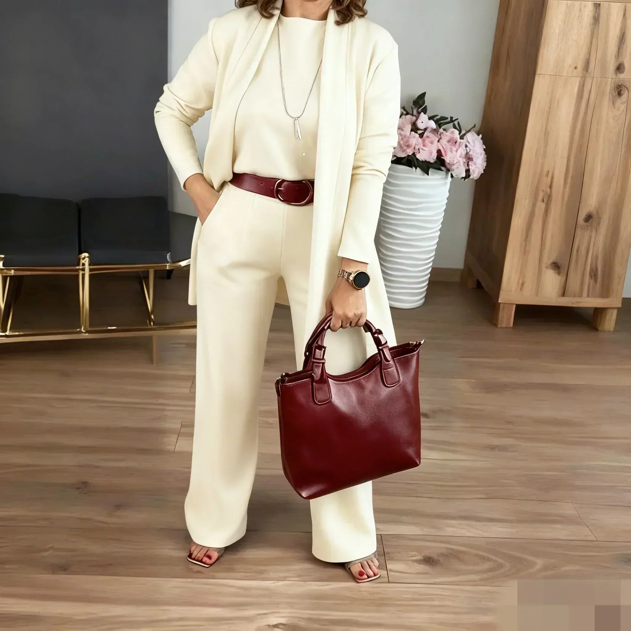 Elegante set da 3 pezzi: cardigan lungo, top e pantaloni 