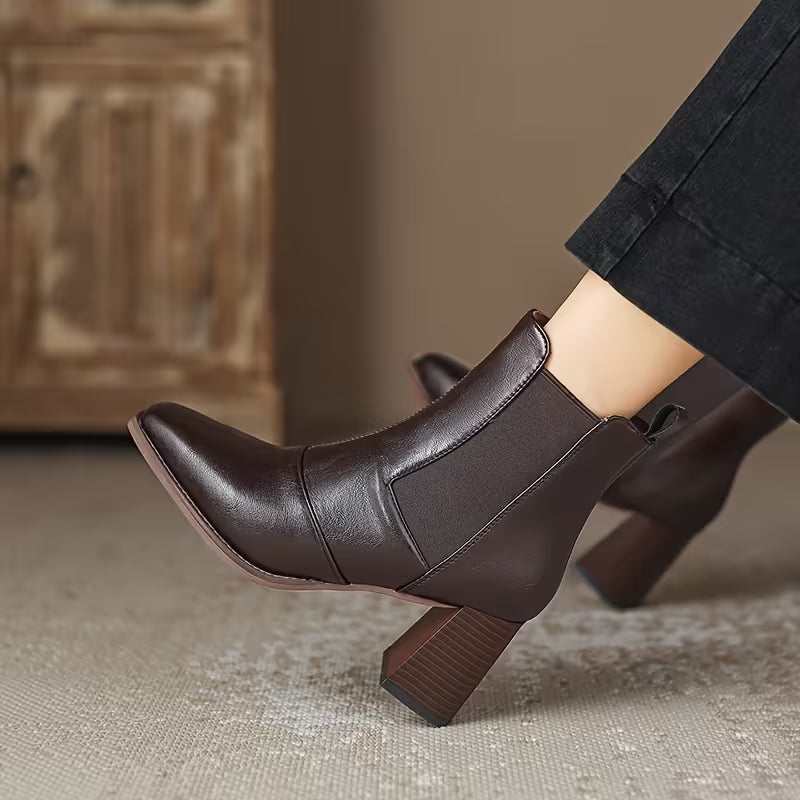 Victoria | Stivaletti di Lusso con Tacco Medio